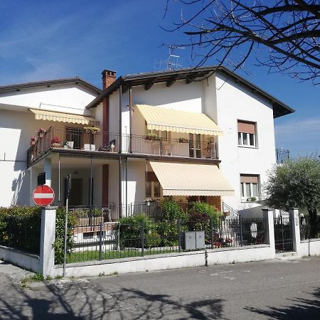 La Coquille Appartamento Vicino All'Ospedale Negrar Buitenkant foto
